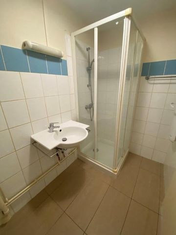 Location Maison 3 pièces 53m² CONTRES 41700 - Photo 3