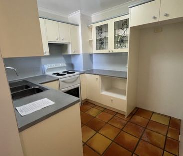 Top Floor Apartment in Nundah! - Photo 6