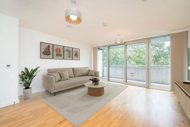 2 bedroom flat to rent - Photo 1