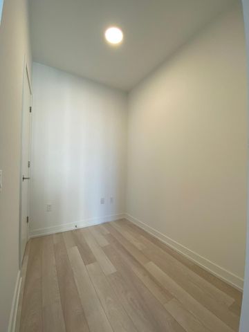 For Lease - 39 Roehampton Avenue Unit# 2001, Toronto, Ontario - Photo 4