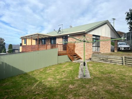 Bright on Brighton - Photo 2