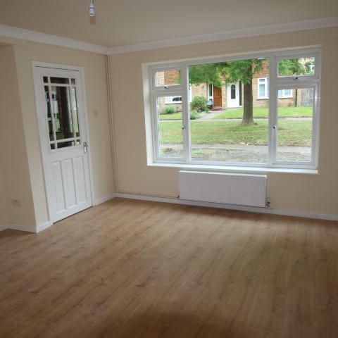2 bedroom end of terrace house to rent - Photo 1