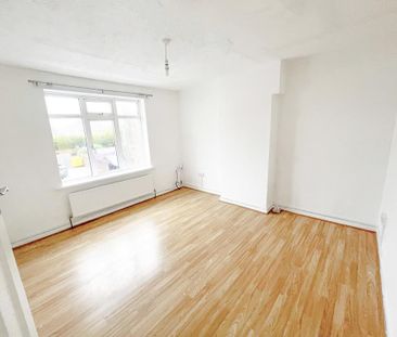 2 bedroom maisonette to rent - Photo 6