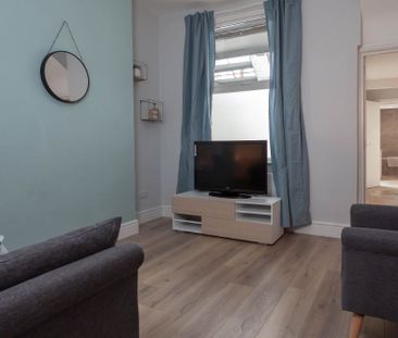Apt 1, 45 Camden Street, Belfast BT9 6AT - Photo 1