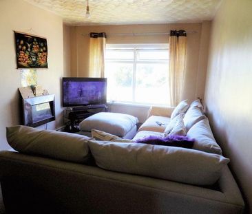 3 bedroom apartment to rent - Photo 6