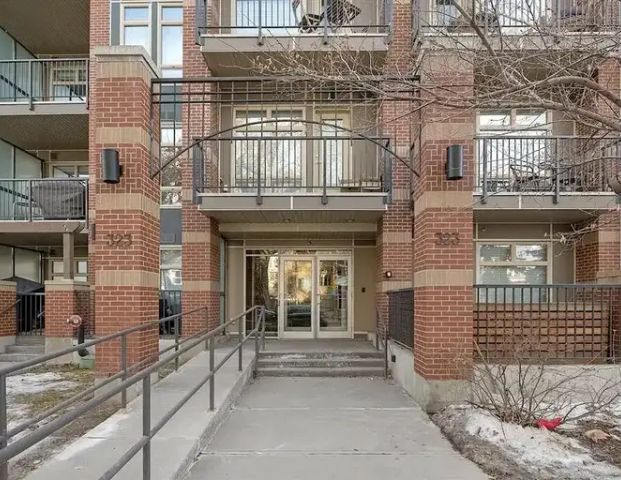 Stunning 2-Bedroom + Den Unit in the Heart of Mission - Pet-Friendly | 107 - 323 20th Ave SW, Calgary - Photo 1