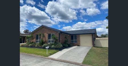 Family Friendly Modern Home - Photo 5