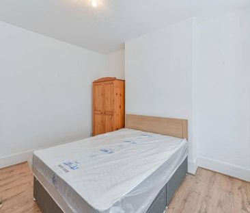 5 bedroom house to rent - Photo 3