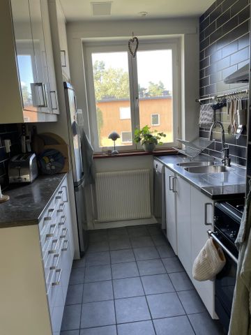 Cedergrensvägen, Hägersten - Photo 4