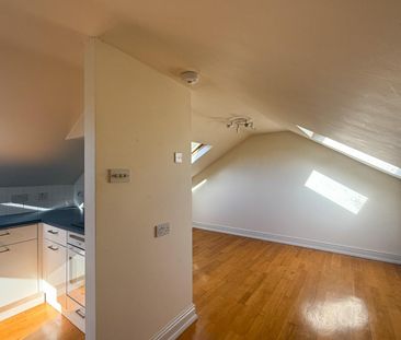 Hillfield Road, Comberton, Cambridge - Photo 2