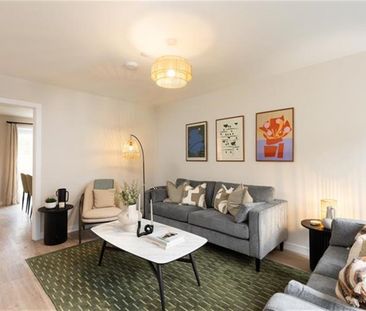 Casa, Vista Park, Glasgow, G33 - Photo 1