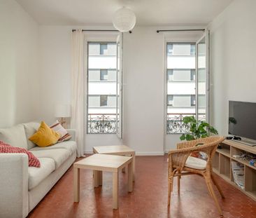 Location Appartement 5 pièces Meublé 92m² MARSEILLE 3ème - Photo 5