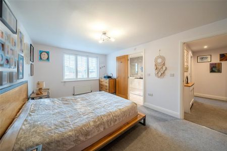 5 bedroom detached house to rent - Photo 5