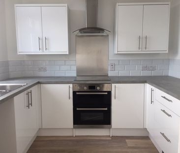 2 Bed Flat, Stockwood, BS14 - Photo 4