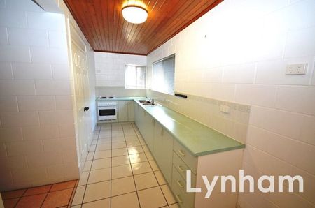 3/38 Park Street PIMLICO QLD 4812 - Photo 2