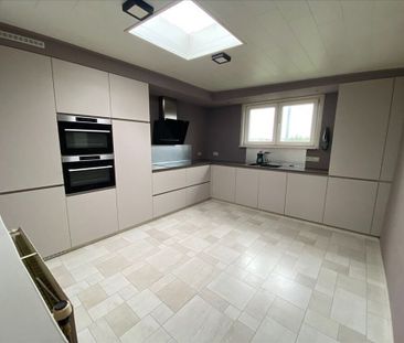 Bel etage woning te Prins Albertlaan Oostende met garage én tuin. - Foto 4