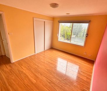 Point Cook - Photo 2