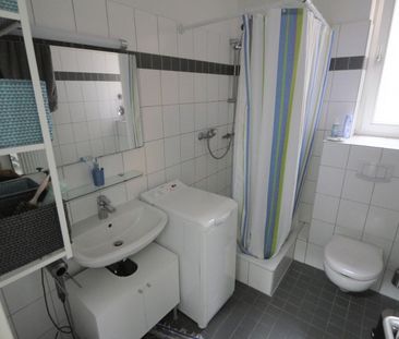 Studenten aufgepasst ! Gemütliches WG-Zimmer in zentraler Lage! - Foto 1