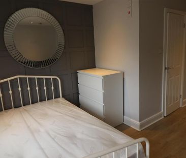 7 bedroom house share to rent - Photo 2