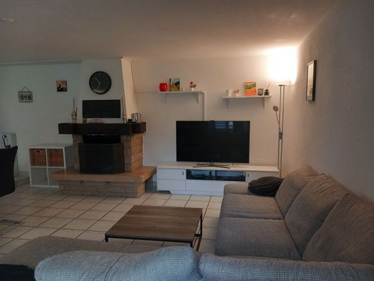 Appartement de 5,5 pièces rez-de-chaussée avec terrasse - Photo 1