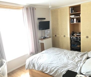 LEE CHAPEL NORTH, BASILDON - Photo 4