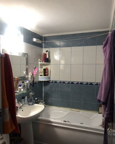 2 camere zona 23 August - Fotografie 2
