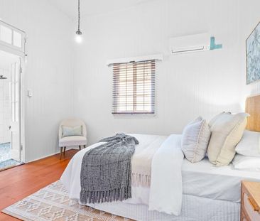 THE ENTERTAINING QUEENSLANDER - Photo 4