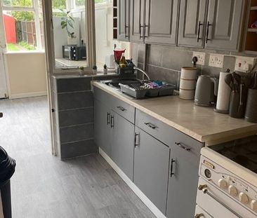 3 Bed Semi-Detached House, College Road, B44 - Photo 5