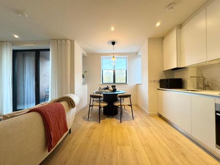 2 bedroom apartment to rent - Photo 3