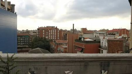 Carrer de Sant Roc, Barcelona, Catalonia 08014 - Photo 3