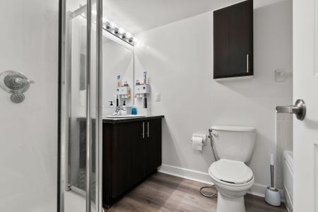 For Lease - 2016 Dorima Street Unit# Unit #D, Orleans - Cumberland and Area, Ontario - Photo 3