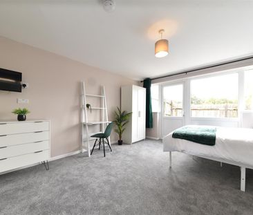Vardon Road, Stevenage, SG1 - Photo 1