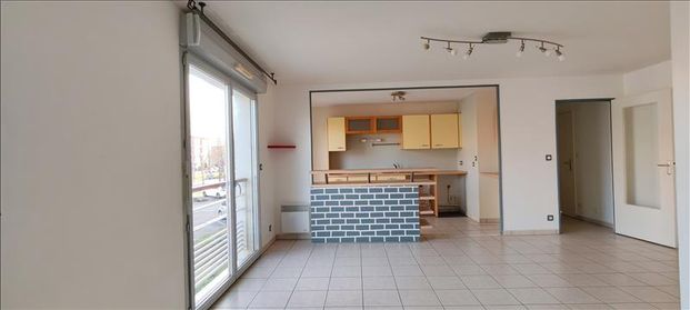 3 pièces - 65,21 m² - 1er étage - Colocation autorisée - Photo 1