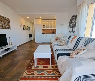 Apartamento de alquiler en Avenida Gamonal, 8b, Parque de la Paloma - Photo 1