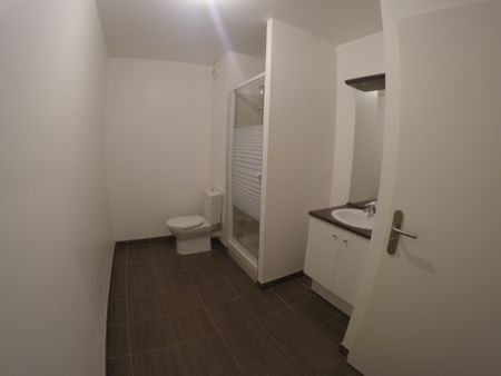 Location Appartement 2 pièces 44m² CAPINGHEM 59160 - Photo 3