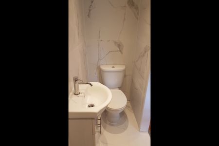 Studio Flat, St. Johns Road, NW11 - Photo 2