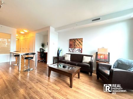 232 - 222 Riverfront Avenue SW - Photo 2