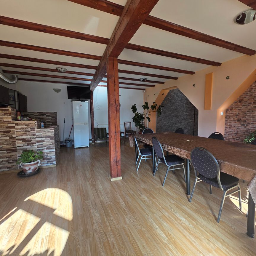 Inchiriere garsoniera decomandata la casa cu utilitati incluse - Fotografie 1