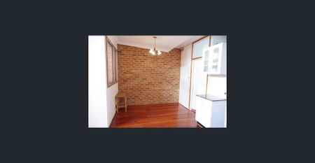 Stylish 3-Bedroom Unit in the Heart of Padstow – Walk to Everything! - Photo 2