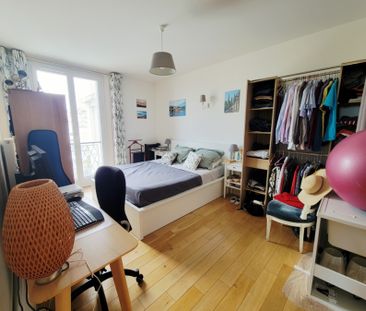 Location Appartement 3 pièces 71m² - Photo 3