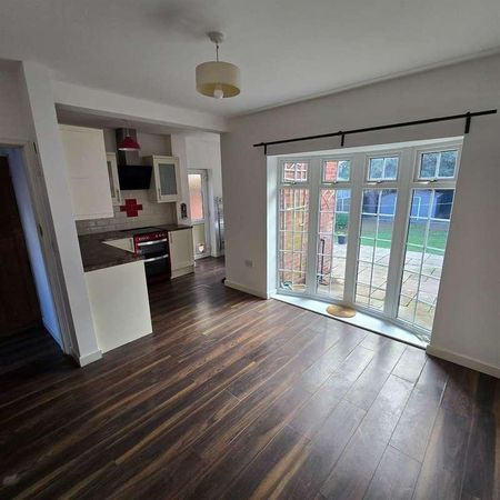 Somerset Road, Willenhall, WV13 - Photo 3