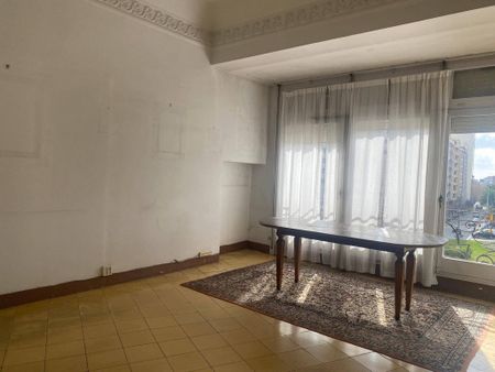 4 room luxury Apartment for rent in Barcelona, Spain - Photo 2