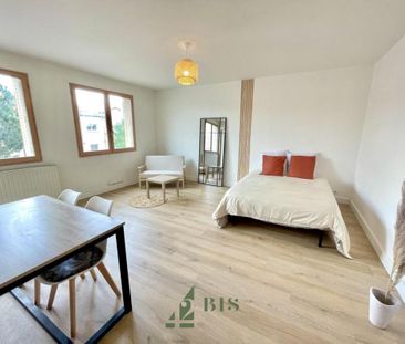 Location Appartement 1 pièce 33m² ROANNE 42300 - Photo 2