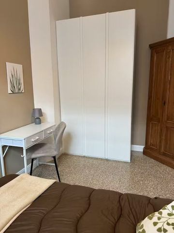 Via Ventisette Aprile, Florence, Tuscany 50129 - Photo 3