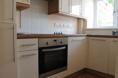 1 bedroom terraced house to rent - Photo 4