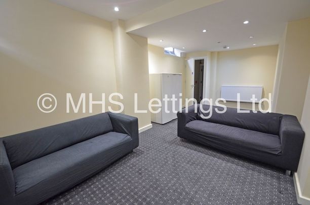 217 Woodhouse Street, Leeds, LS6 2NY - Photo 1