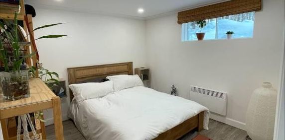 Logement à Louer à Sutton - Photo 2