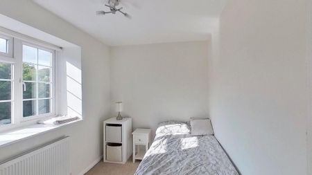 2 bedroom terraced house to rent - Photo 5