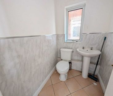 Lound Road, Norwich - Photo 5