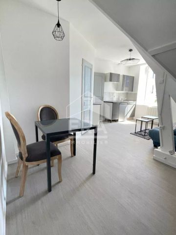 A LOUER - CAEN rue de Bayeux - 2PP 31 m2 - Photo 2